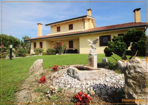 casa indipendente in vendita a Fontanelle