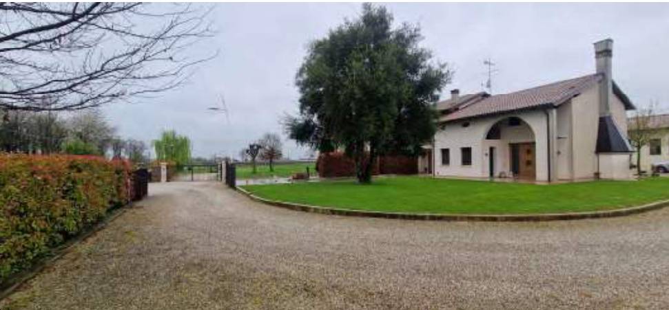 casa indipendente in vendita a Fontanelle