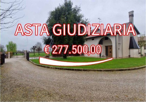 casa indipendente in vendita a Fontanelle