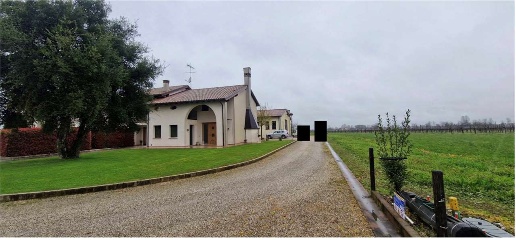 casa indipendente in vendita a Fontanelle