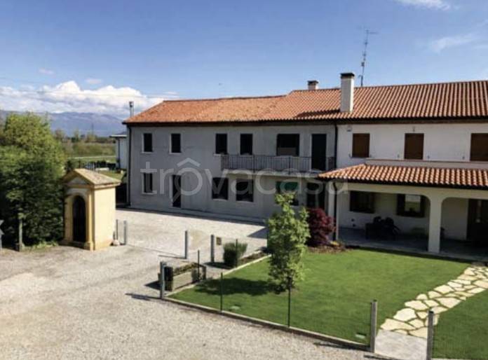 casa indipendente in vendita a Fontanelle