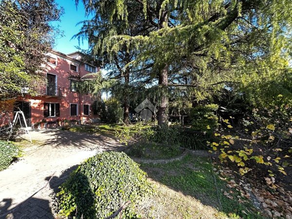 casa indipendente in vendita a Fonte