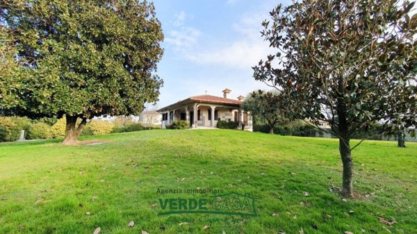 casa indipendente in vendita a Fonte