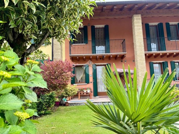 casa indipendente in vendita a Fonte