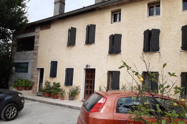 casa indipendente in vendita a Fonte