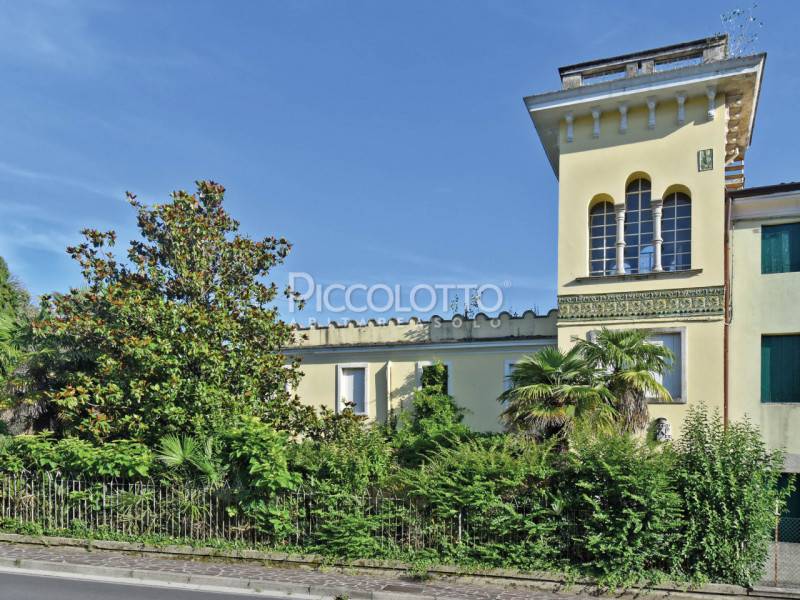 casa indipendente in vendita a Fonte