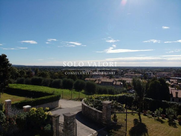 casa indipendente in vendita a Fonte