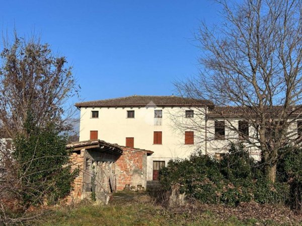 casa indipendente in vendita a Fonte