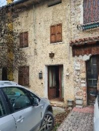 casa indipendente in vendita a Fonte