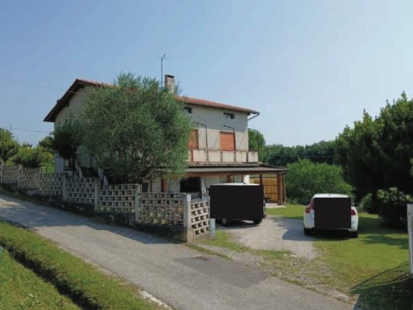 casa indipendente in vendita a Fonte