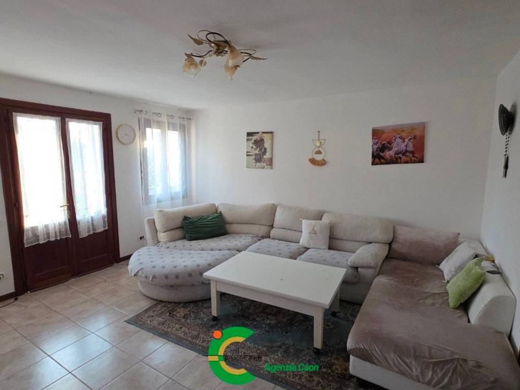 casa indipendente in vendita a Fonte