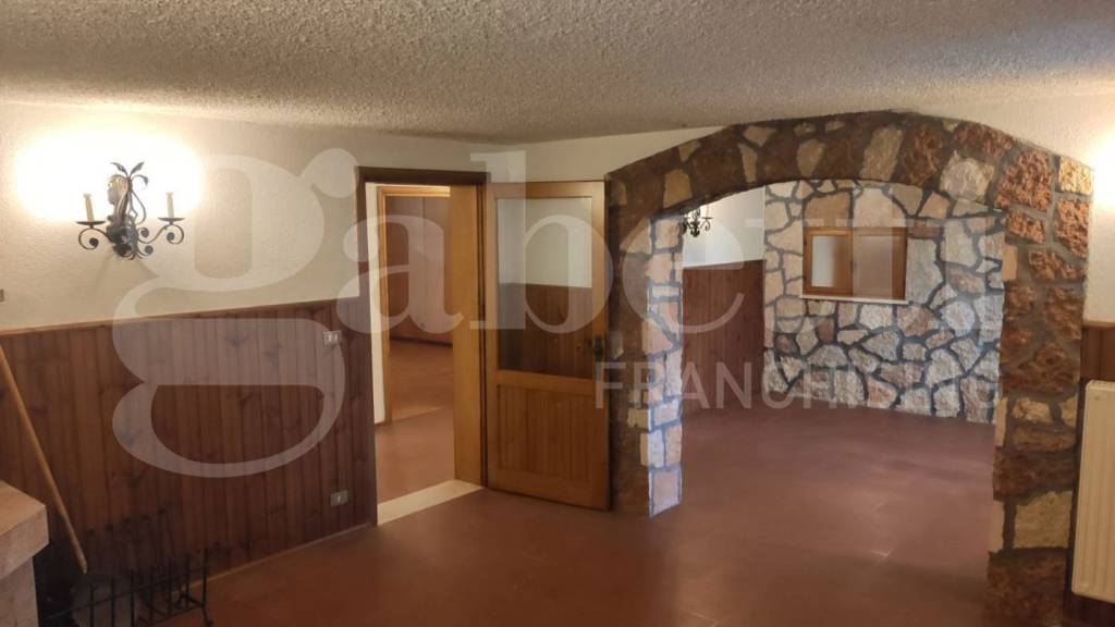 casa indipendente in vendita a Fonte