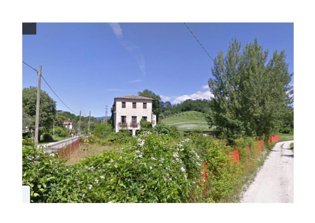 terreno edificabile in vendita a Fonte