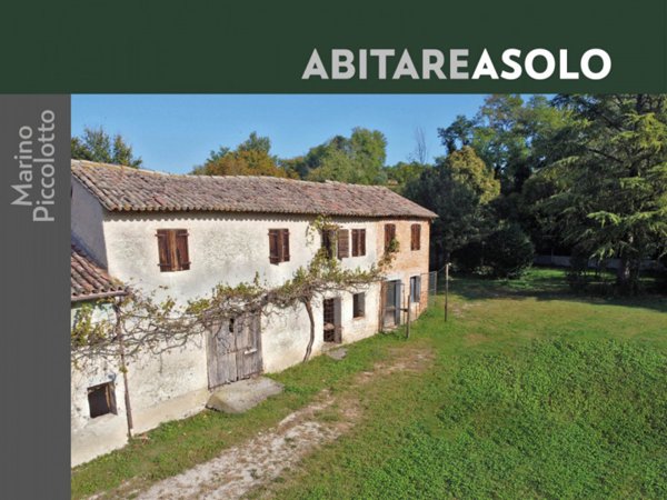 casale in vendita a Fonte
