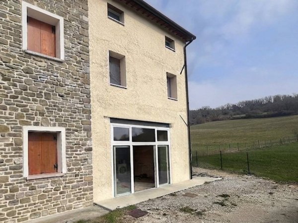 casa indipendente in vendita a Fonte