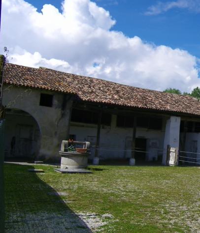 casale in vendita a Fonte