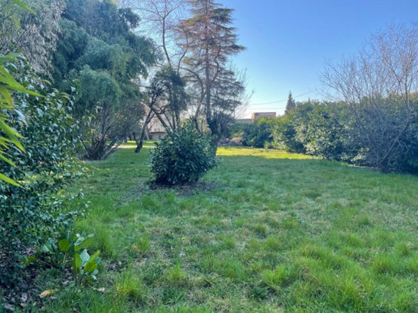 terreno edificabile in vendita a Fonte