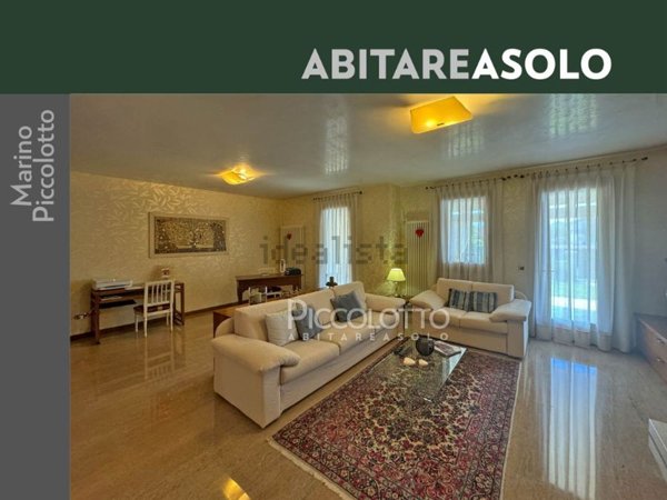casa indipendente in vendita a Fonte