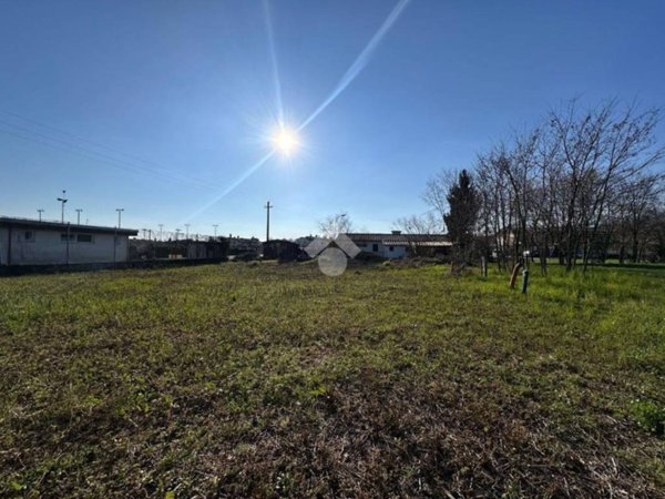 terreno in vendita a Fonte