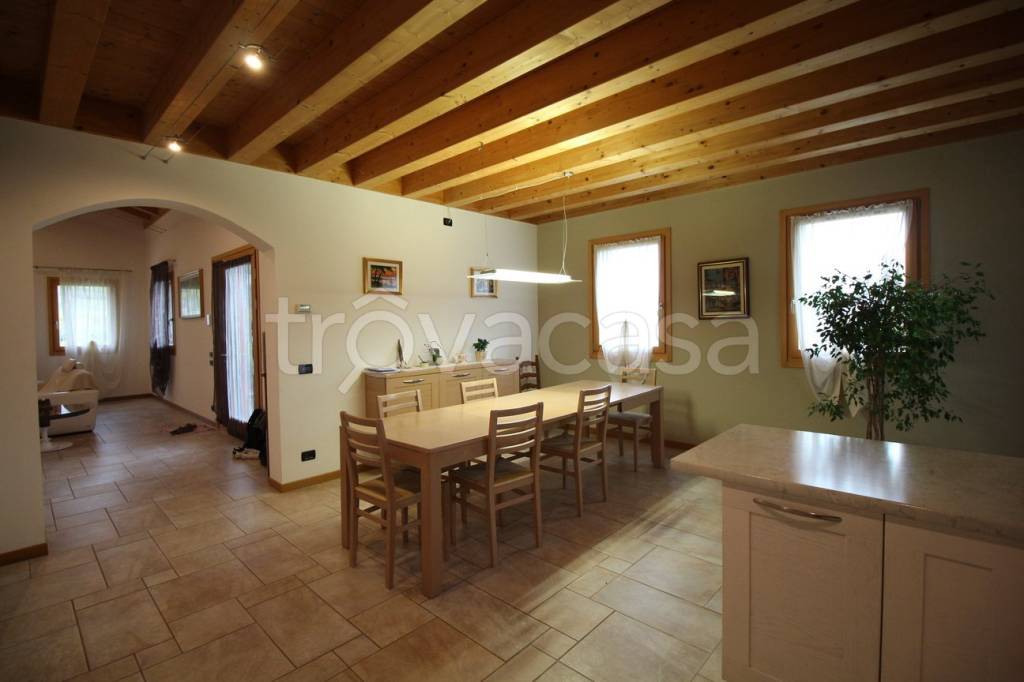 casa indipendente in vendita a Fregona