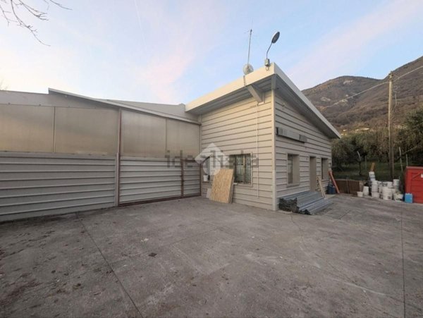 capannone in vendita a Fregona