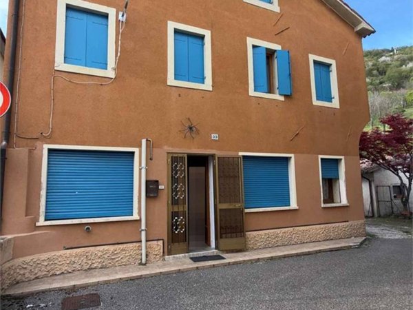 casa indipendente in vendita a Fregona in zona Osigo