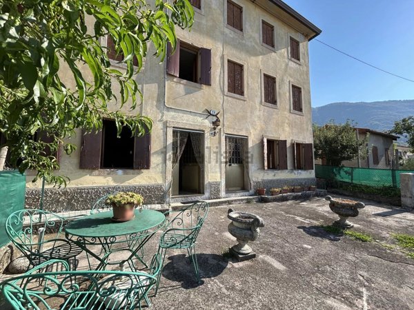 casa indipendente in vendita a Fregona in zona Osigo