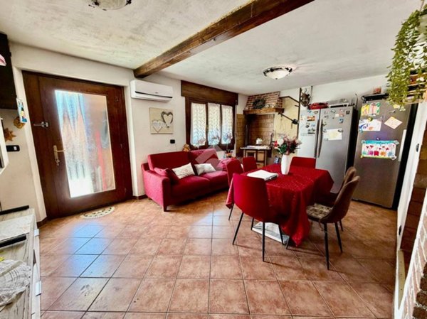 casa indipendente in vendita a Fregona in zona Fregona