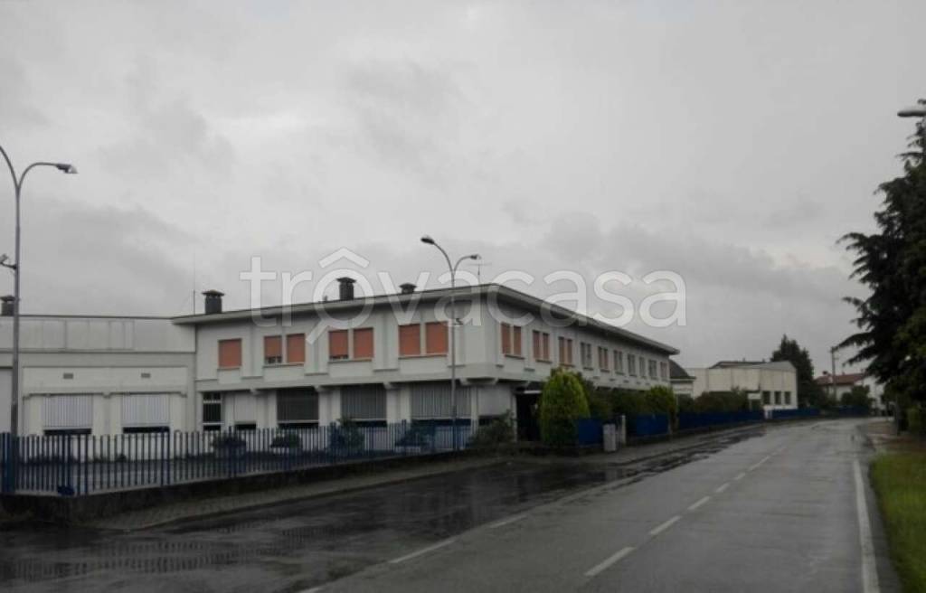 locale commerciale in vendita a Gaiarine