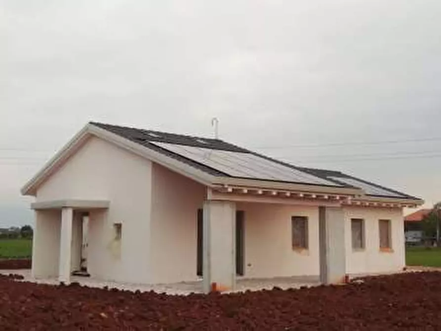 casa indipendente in vendita a Gaiarine
