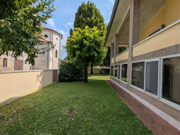 casa indipendente in vendita a Gaiarine