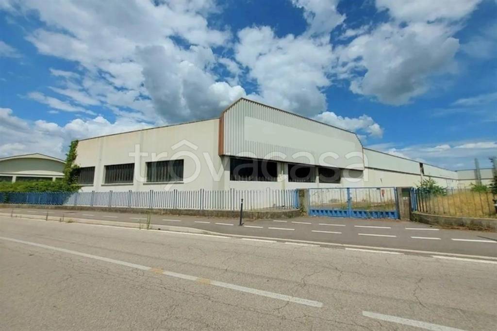 locale commerciale in vendita a Gaiarine