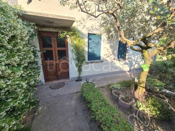 casa indipendente in vendita a Gaiarine in zona Francenigo