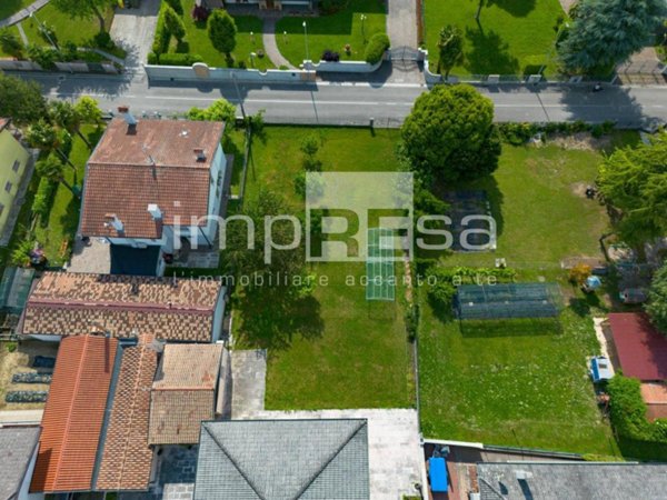 negozio in vendita a Gaiarine