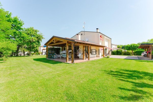 casa indipendente in vendita a Gaiarine