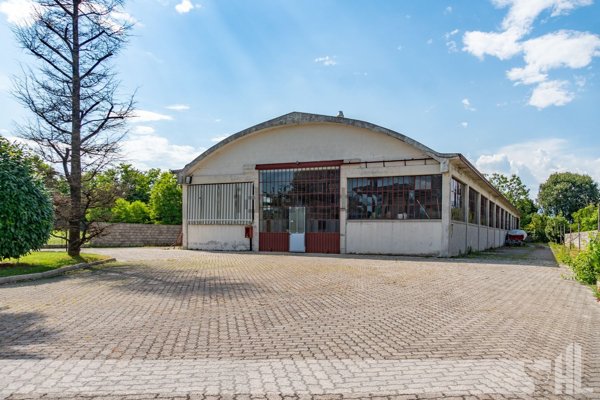 capannone in vendita a Gaiarine