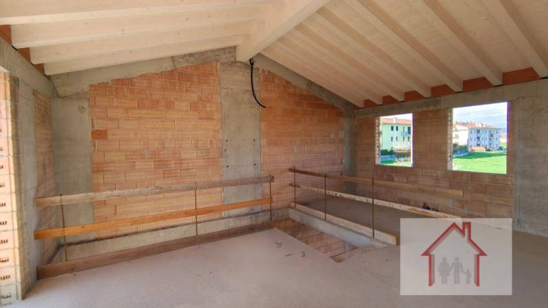 casa indipendente in vendita a Giavera del Montello in zona Cusignana