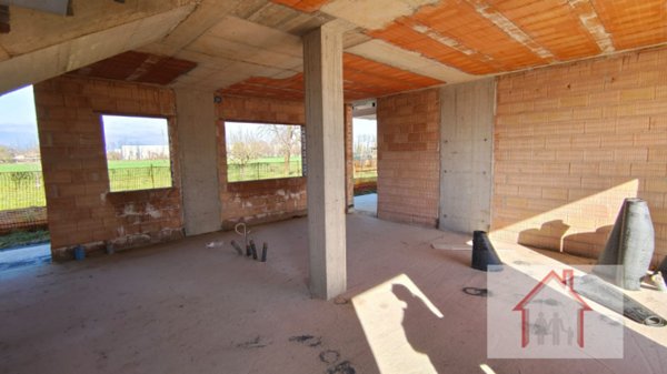 casa indipendente in vendita a Giavera del Montello in zona Cusignana