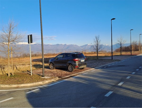 terreno edificabile in vendita a Giavera del Montello in zona Santi Angeli