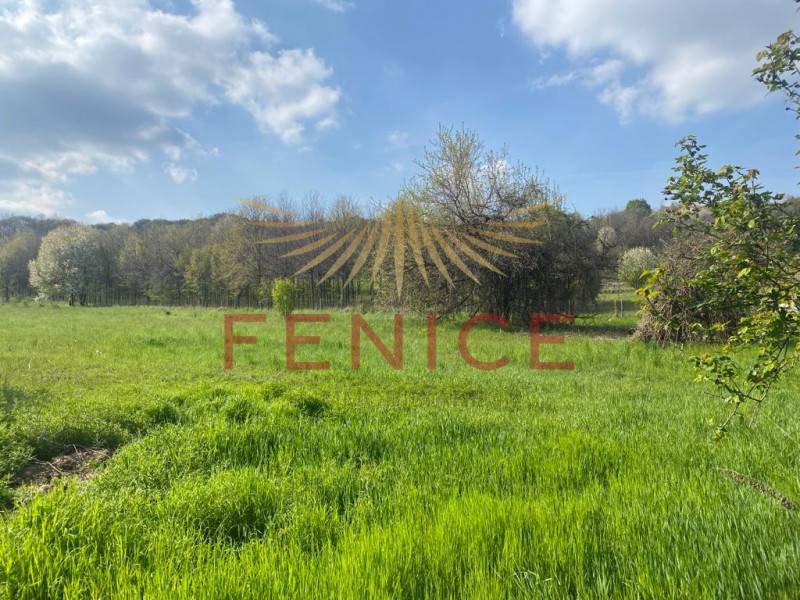 terreno edificabile in vendita a Giavera del Montello