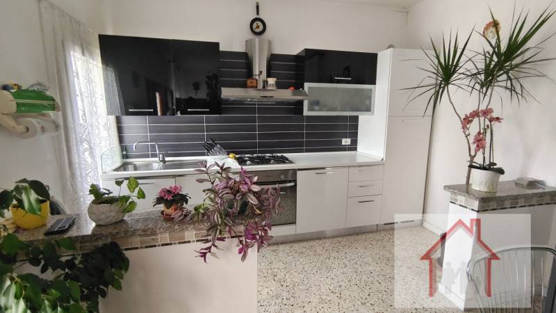 casa semindipendente in vendita a Giavera del Montello