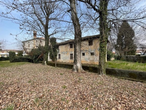 casa indipendente in vendita a Giavera del Montello