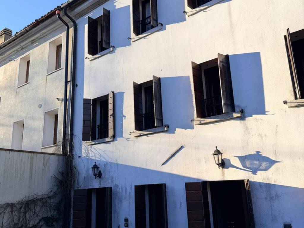 casa indipendente in vendita a Giavera del Montello