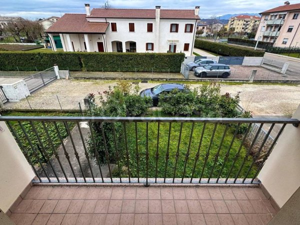 appartamento in vendita a Giavera del Montello