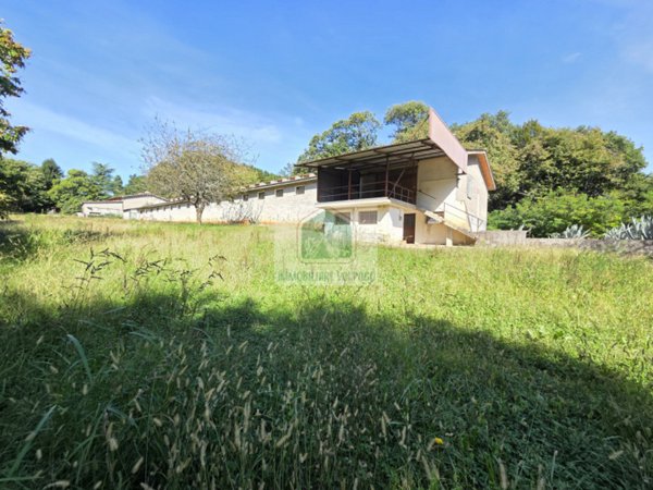 locale di sgombero in vendita a Giavera del Montello