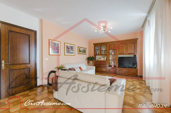 casa indipendente in vendita a Giavera del Montello in zona Cusignana