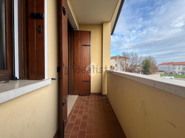 appartamento in vendita a Giavera del Montello