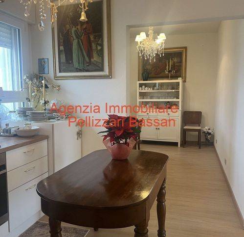 casa indipendente in vendita a Giavera del Montello in zona Cusignana