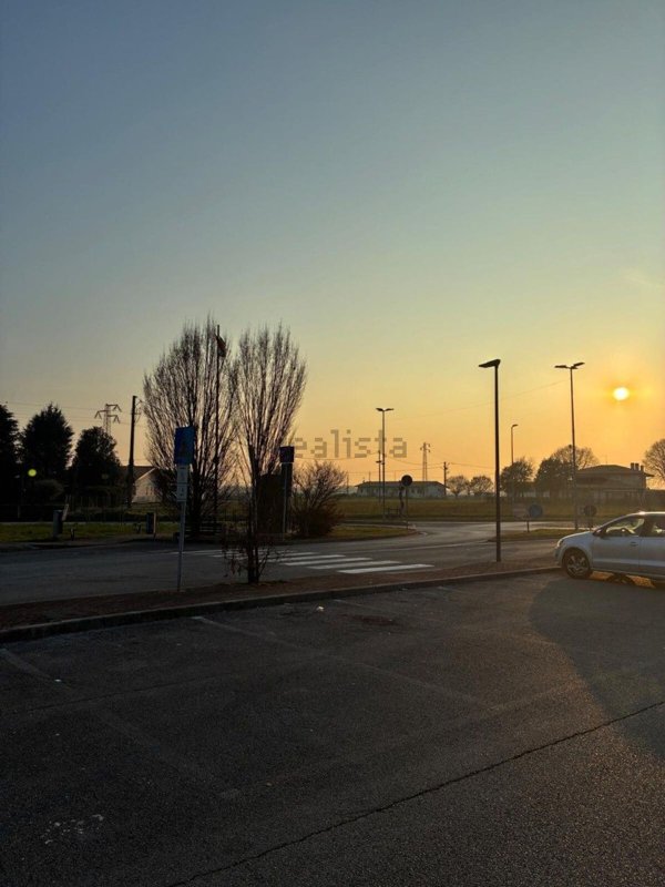 terreno edificabile in vendita a Giavera del Montello