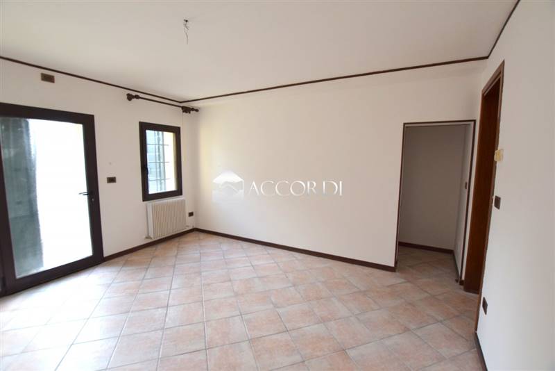 casa indipendente in vendita a Giavera del Montello